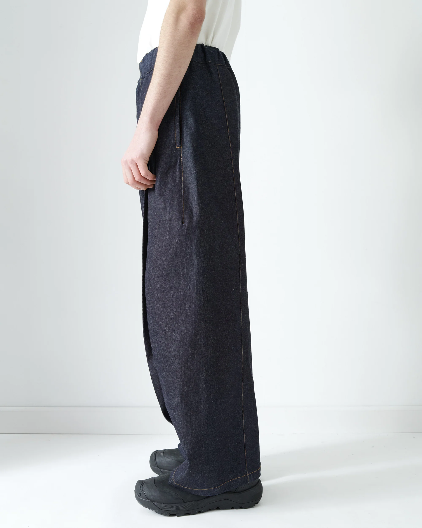 SAGE NATION Raw Indigo Box Pleat 12oz Denim Trouser