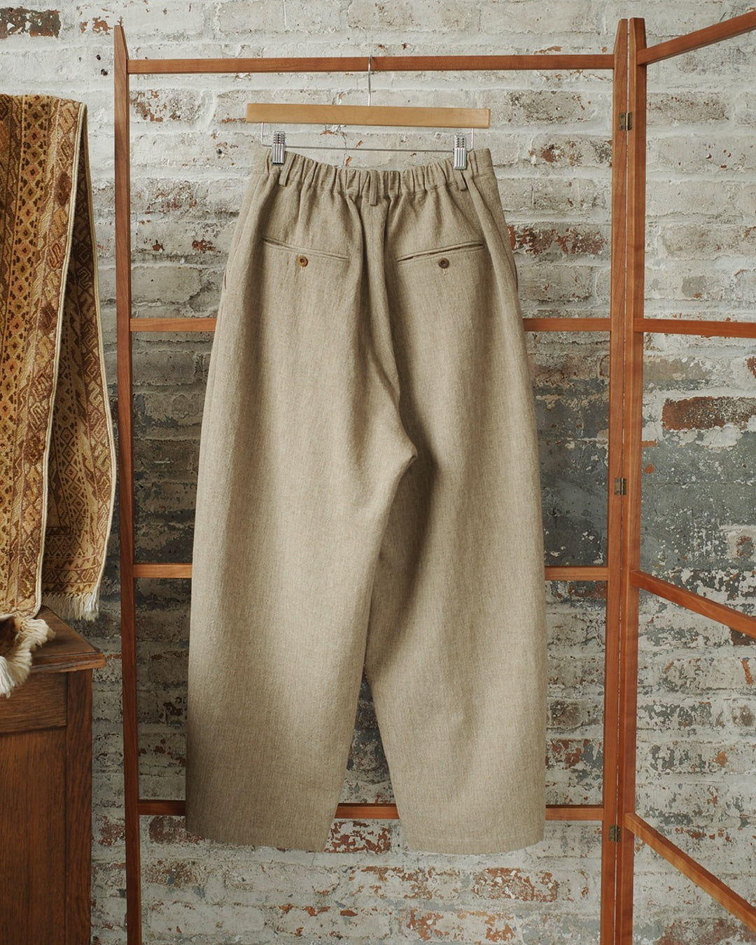 Ecru Wool Cotton Herringbone Single Pleated Pant