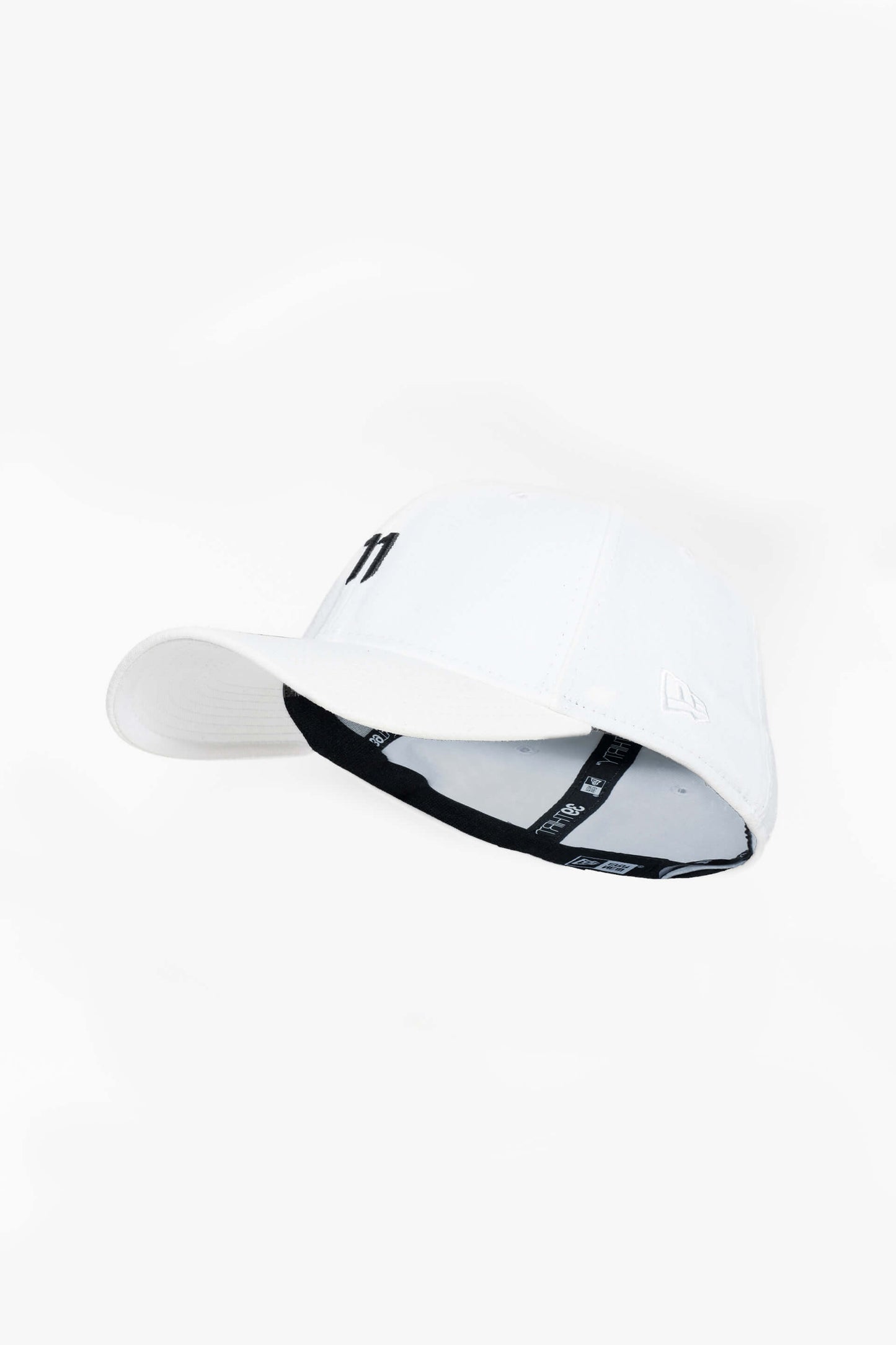 11 BY BORIS BIDJAN SABERI X NEW ERA White & Black 39Thirty Cap