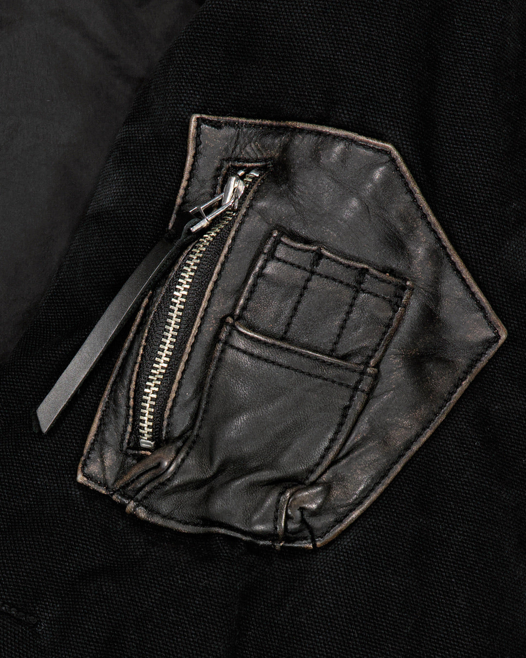 Black EP.8 01 Down Jacket