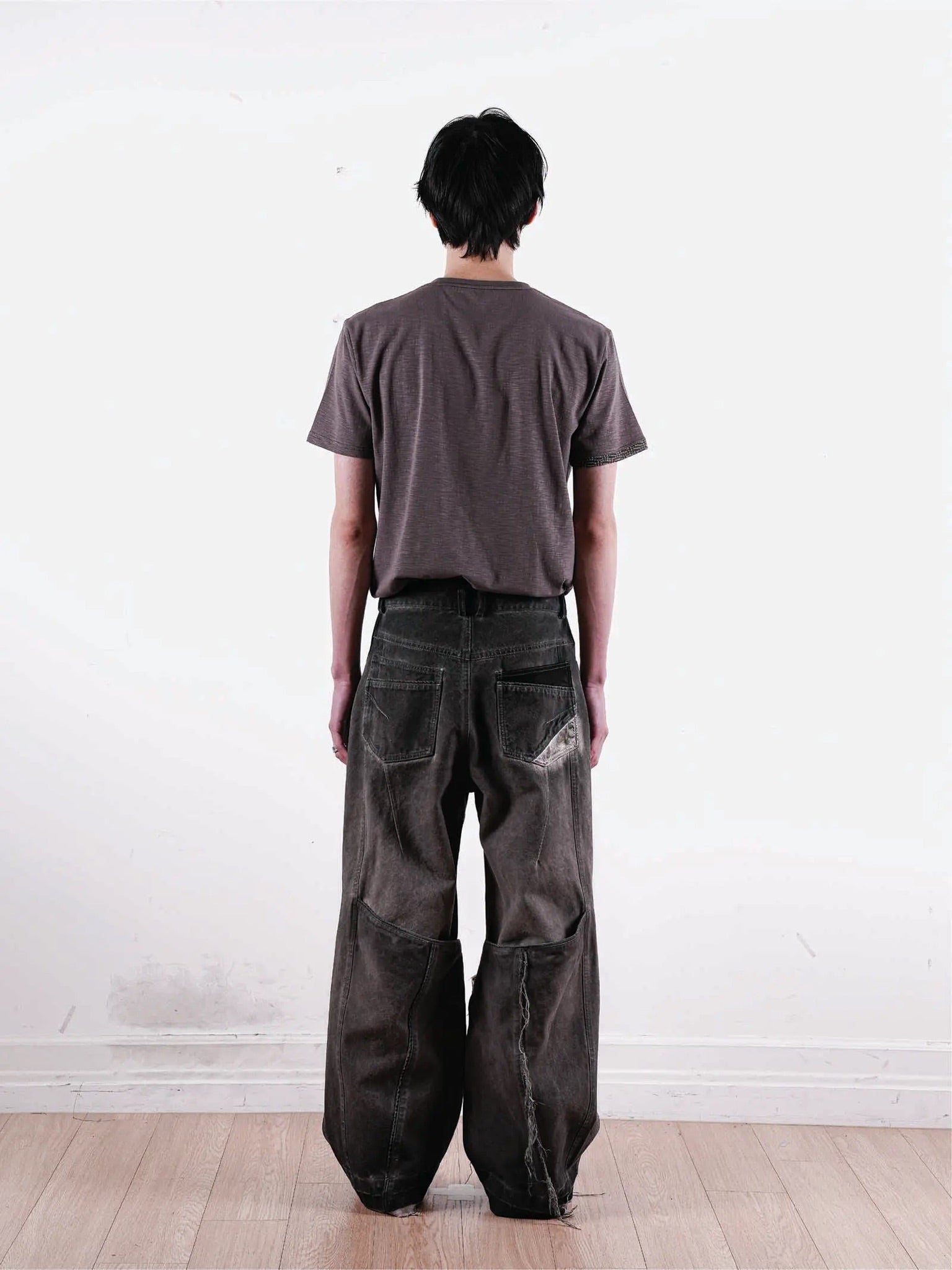 Brown EP.8 02 T-Shirt
