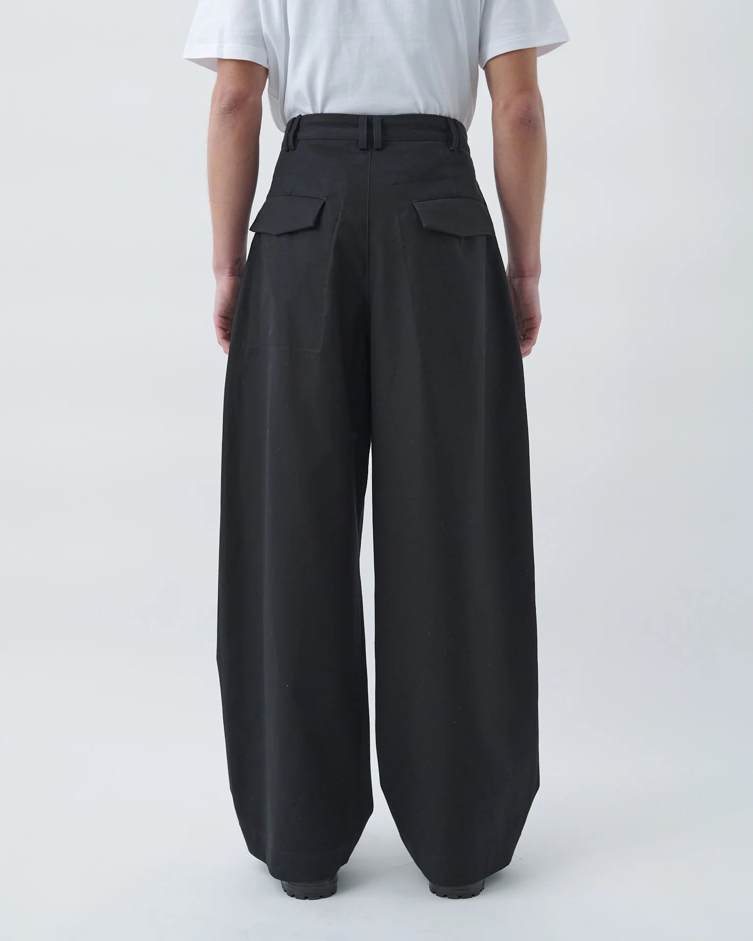 Black Wide Tailored Trouser