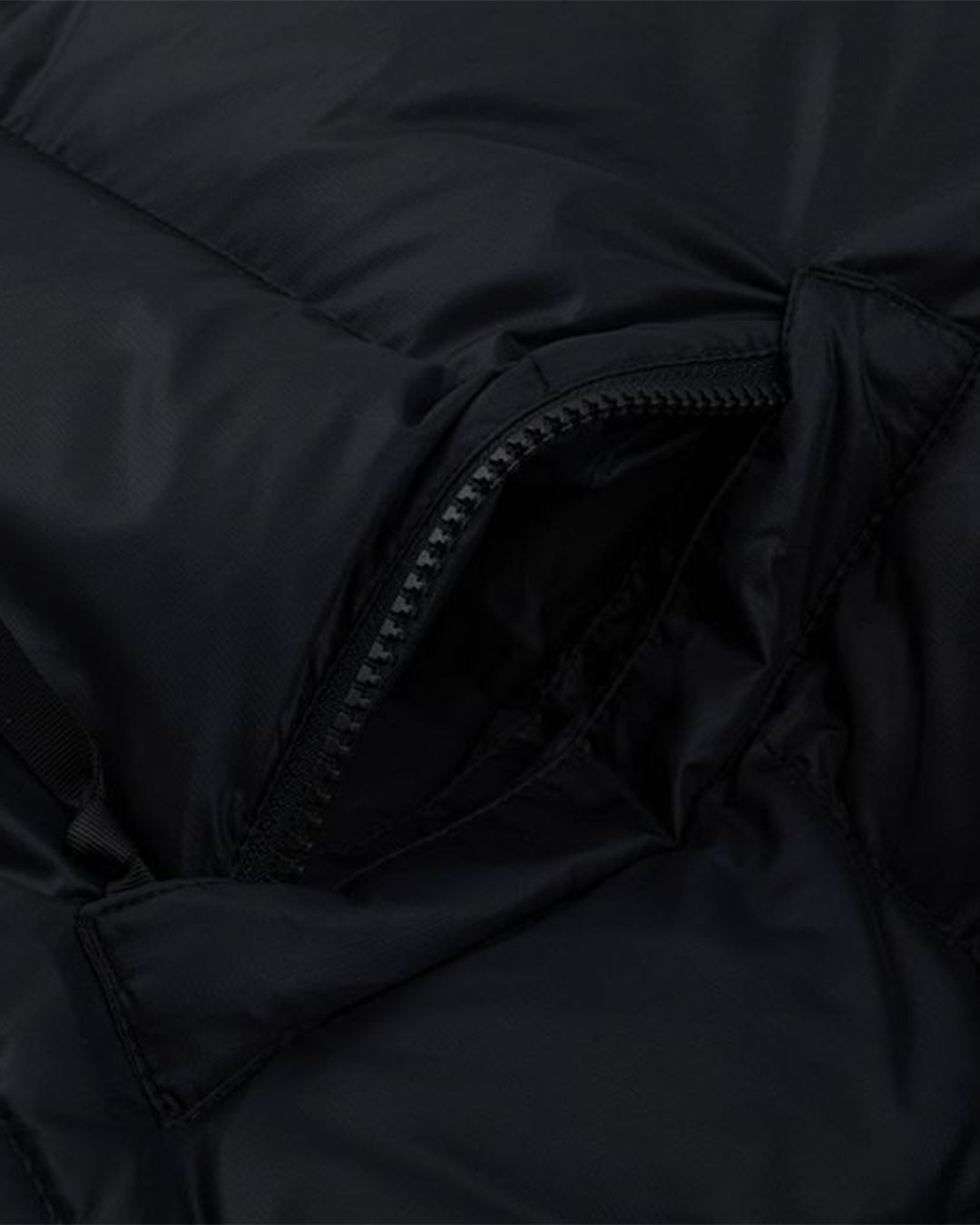 Black Women’s Nuptse Short Jacket