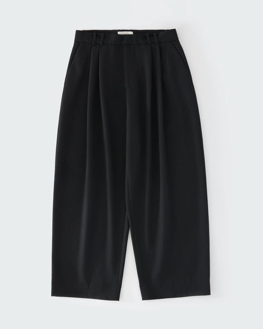 Black Line Double Pleat Volume Pant