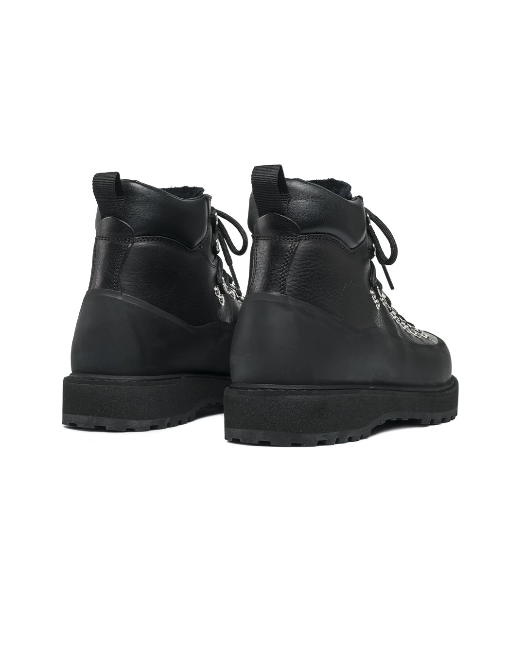 Black Bovine Leather Roccia Vet Gomma