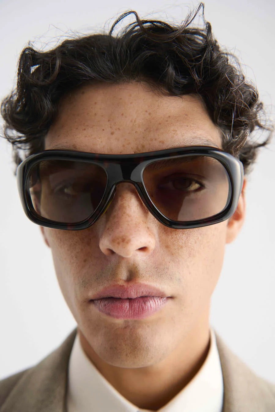 GRAY Myrrh Acetate with Olive Lens